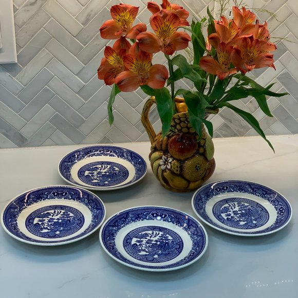 Vintage Willow Ware 6" Bread Plates (set of 4) - Picture 8 of 9